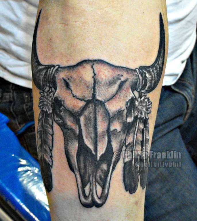 17 Buffalo Skull Tattoo Designs for Men & Women - PetPress
